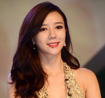 娱乐圈爆料生女星是谁,神秘生女星身份揭晓，竟是……  第2张